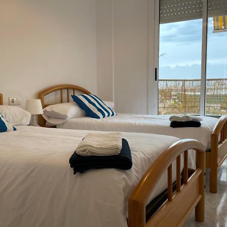 Apartamento Para 7 Personas En Calafell, Barcelona. Apartman Kültér fotó